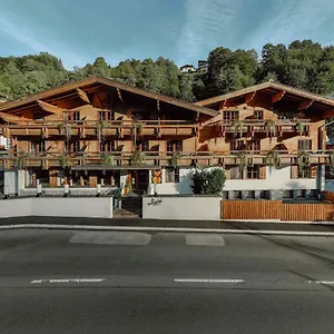 4* Hotel Theresi